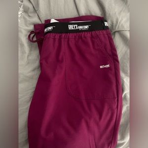 Greys anatomy Magenta LG Petite scrub bottoms